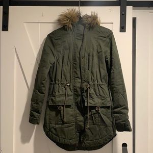 HM army green coat with faux removable fur size 4